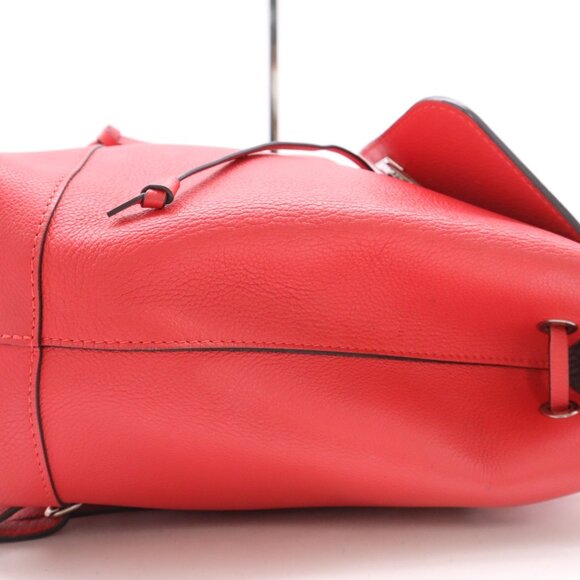 Louis Vuitton Taurillon Backpack - Picture 5 of 9